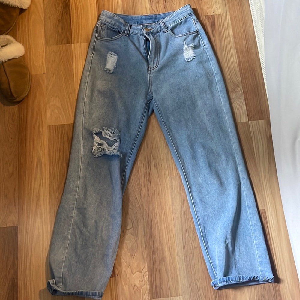Ripped jeans